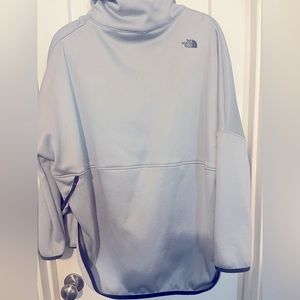 Grey Northface pullover